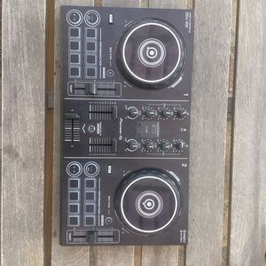 PIONEER DDj 200